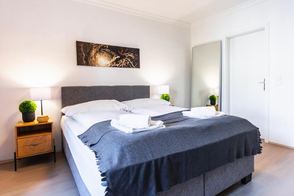 Experience Central Vienna From A Stylish And Modern Apartment Eksteriør bilde